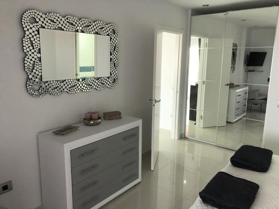 Apartamento Con Impresionantes Vistas Y Piscina Costa Adeje  Exteriör bild